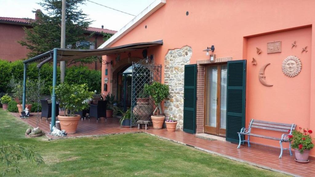 Agriturismo Il Maggio Manciano Eksteriør billede